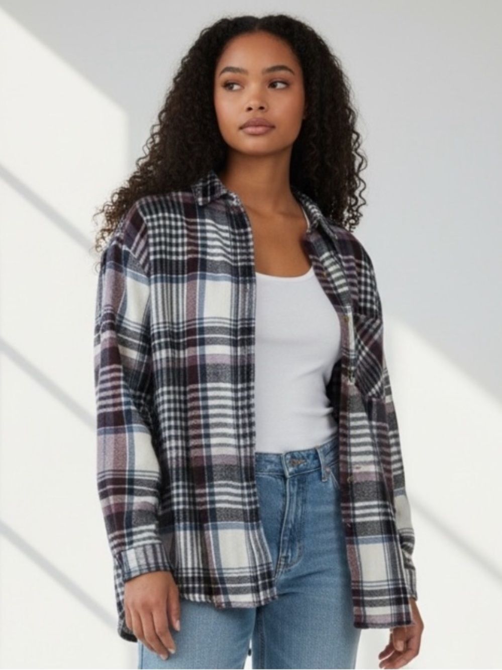 Forever 21 Blue, Burgundy, White & Black Plaid Flannel Button Down. Size Medium